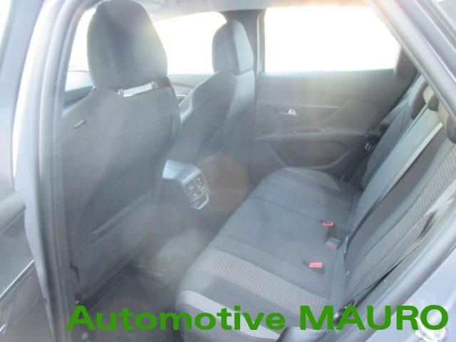 PEUGEOT 3008 BlueHDi 130 S&S Active Pack