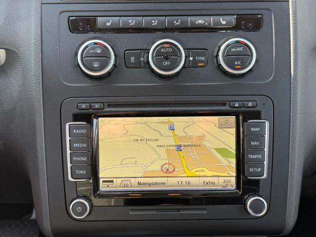 VOLKSWAGEN Touran 2.0 TDI 140 CV DSG High. NAVI - TETTO PAN -GANCIO
