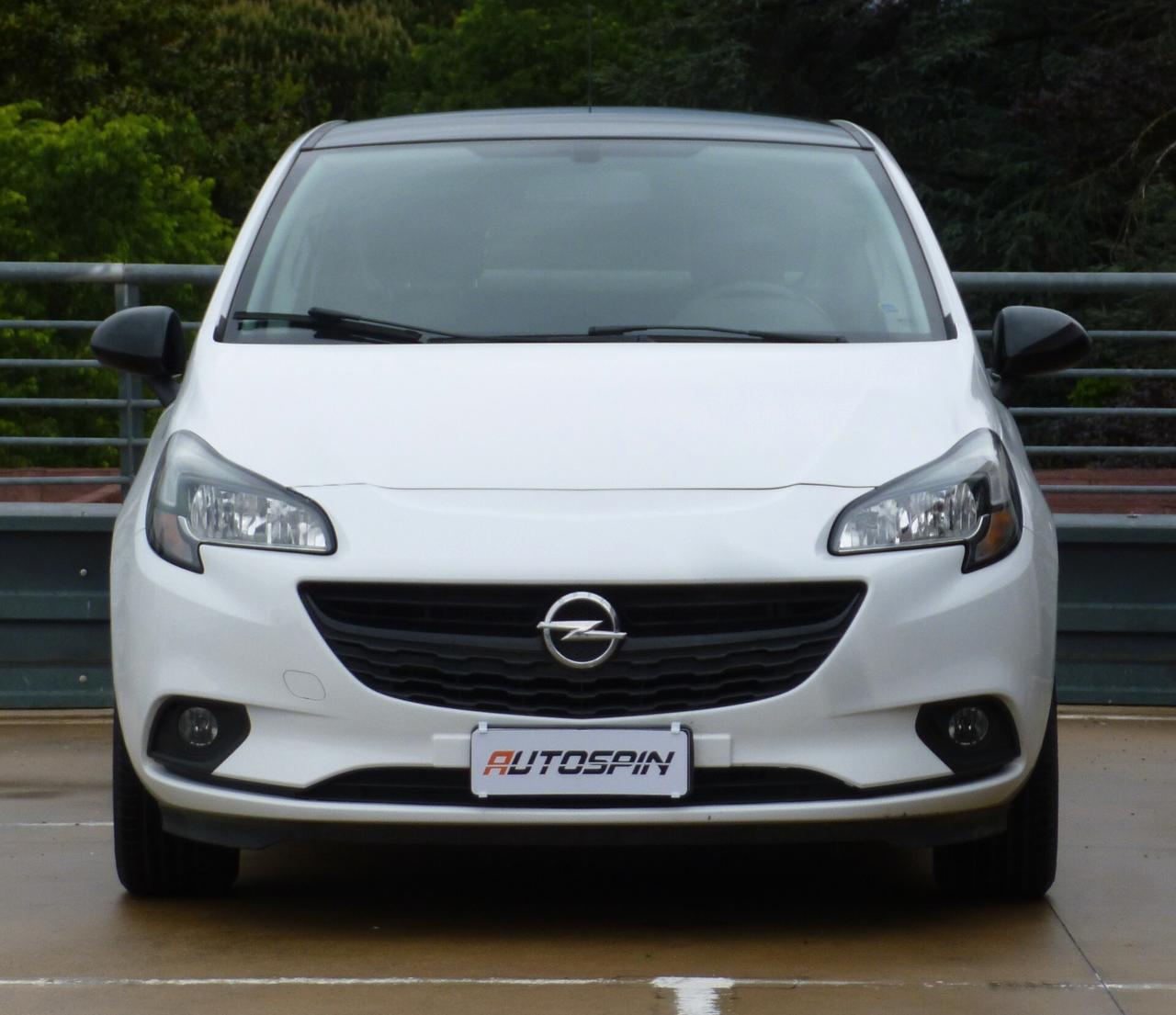 Opel Corsa 1.2 5 porte Innovation Black Edition