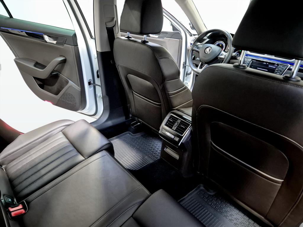 Skoda Superb 2.0 tdi Laurin&Klement 190cv dsg