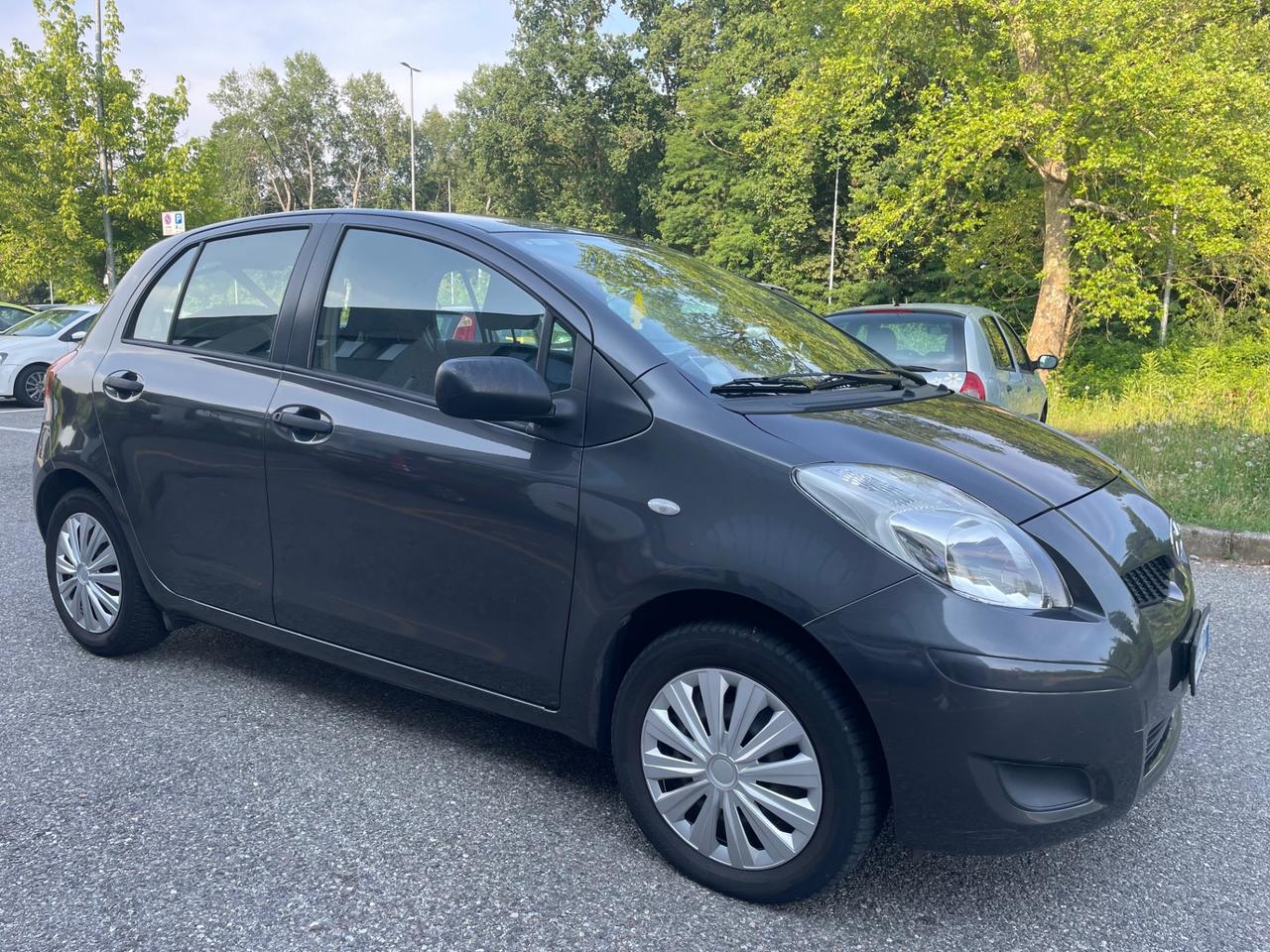 Toyota Yaris 1.0 5 porte *Solo 85000km*Neopatentati*
