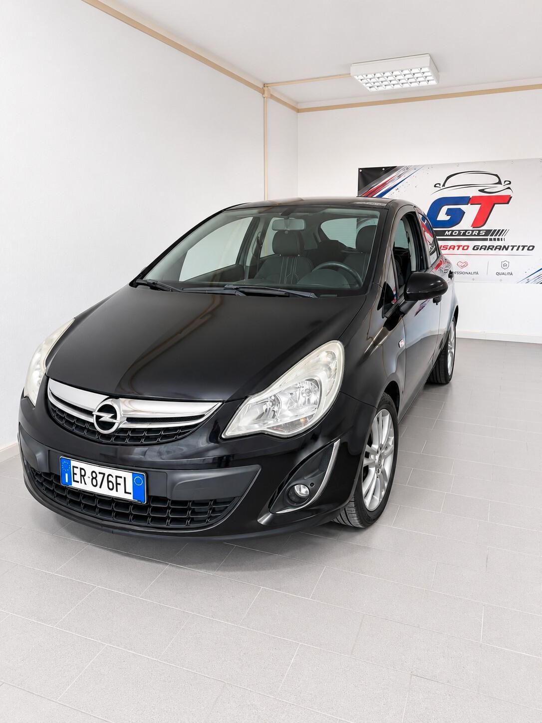 Opel Corsa 1.2 85CV 3 porte GPL-TECH b-color