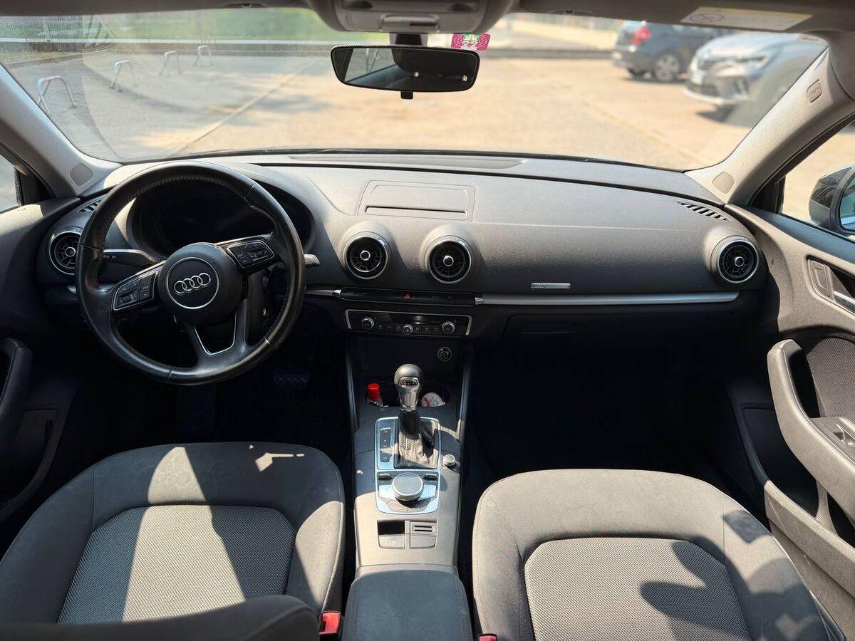 Audi A3 Sportback 30 1.6 tdi Business 116cv s-tronic my19 SLINE
