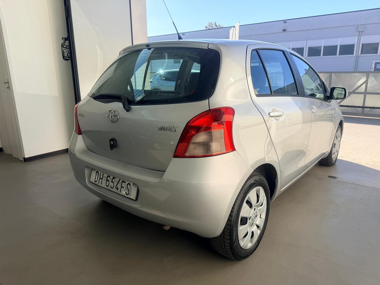 Toyota Yaris 1.4 D-4D 5 porte M-MT Sol
