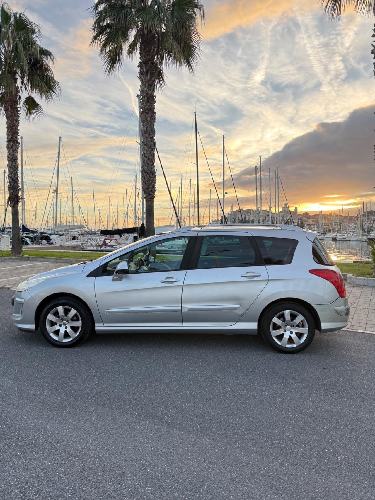 Peugeot 308 1.6 HDi 110CV 5p. Féline (6 Marce)