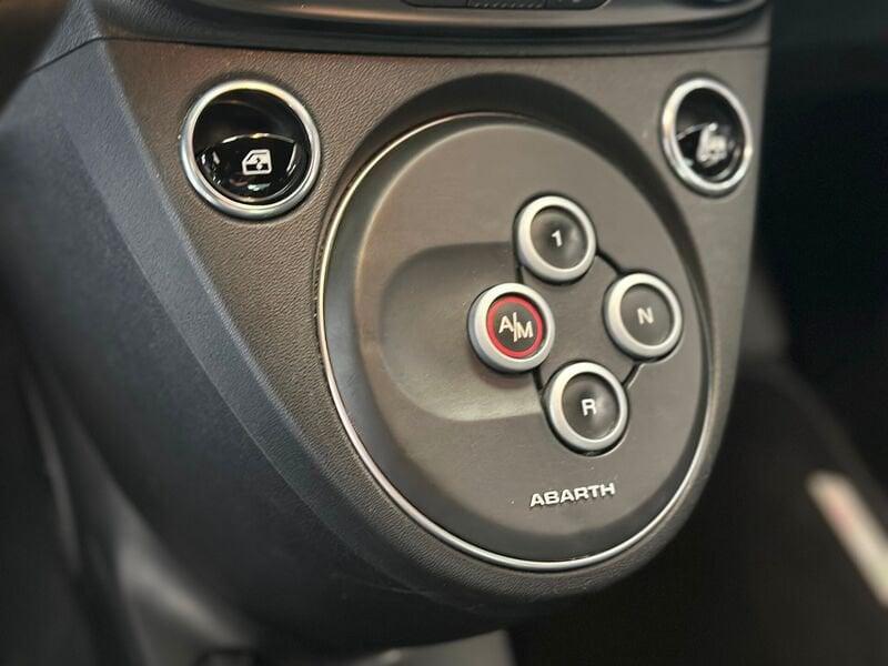 Abarth 695 695 1.4 Turbo T-Jet 180 CV M.T.A.
