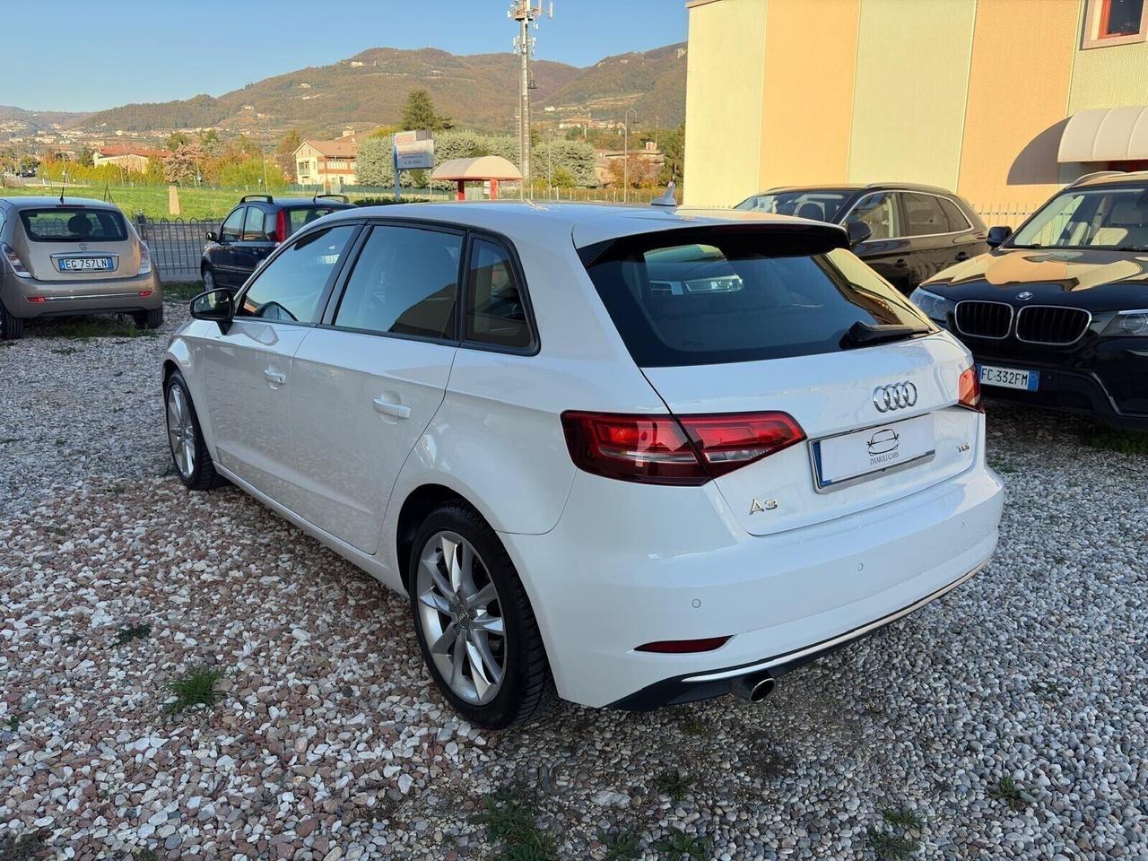 Audi A3 SPORTBACK 1.6 TDi 116CV S-TRONIC
