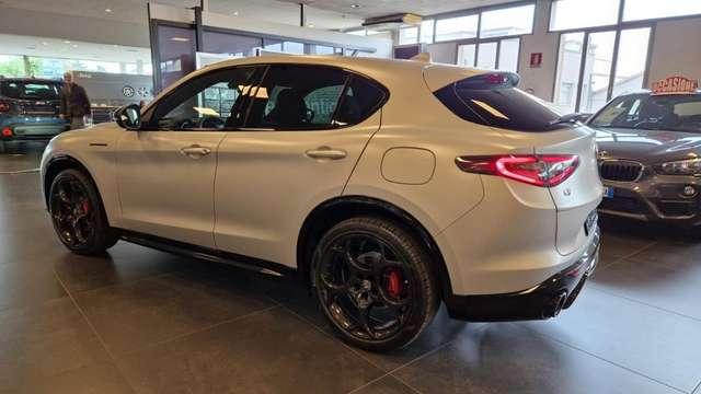 Alfa Romeo Stelvio 2.2 Turbodiesel 210 CV AT8 Q4 Competizione