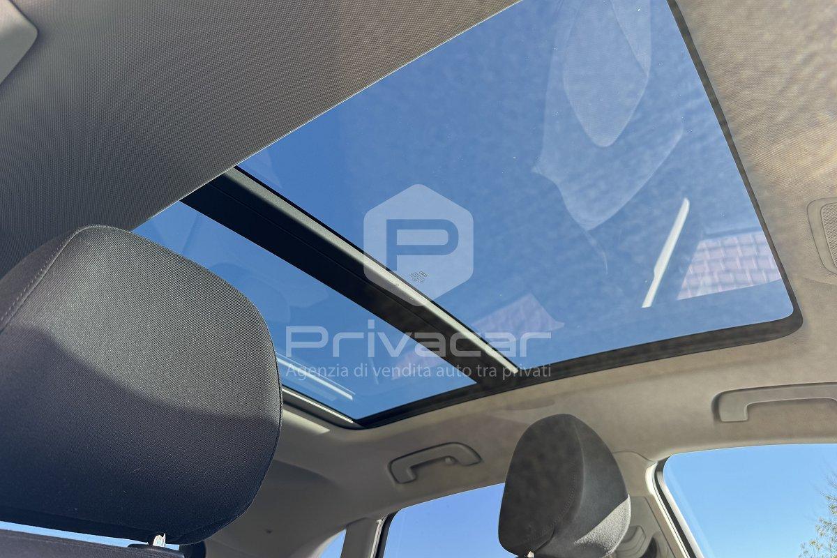 AUDI Q3 2.0 TDI quattro S tronic Edition