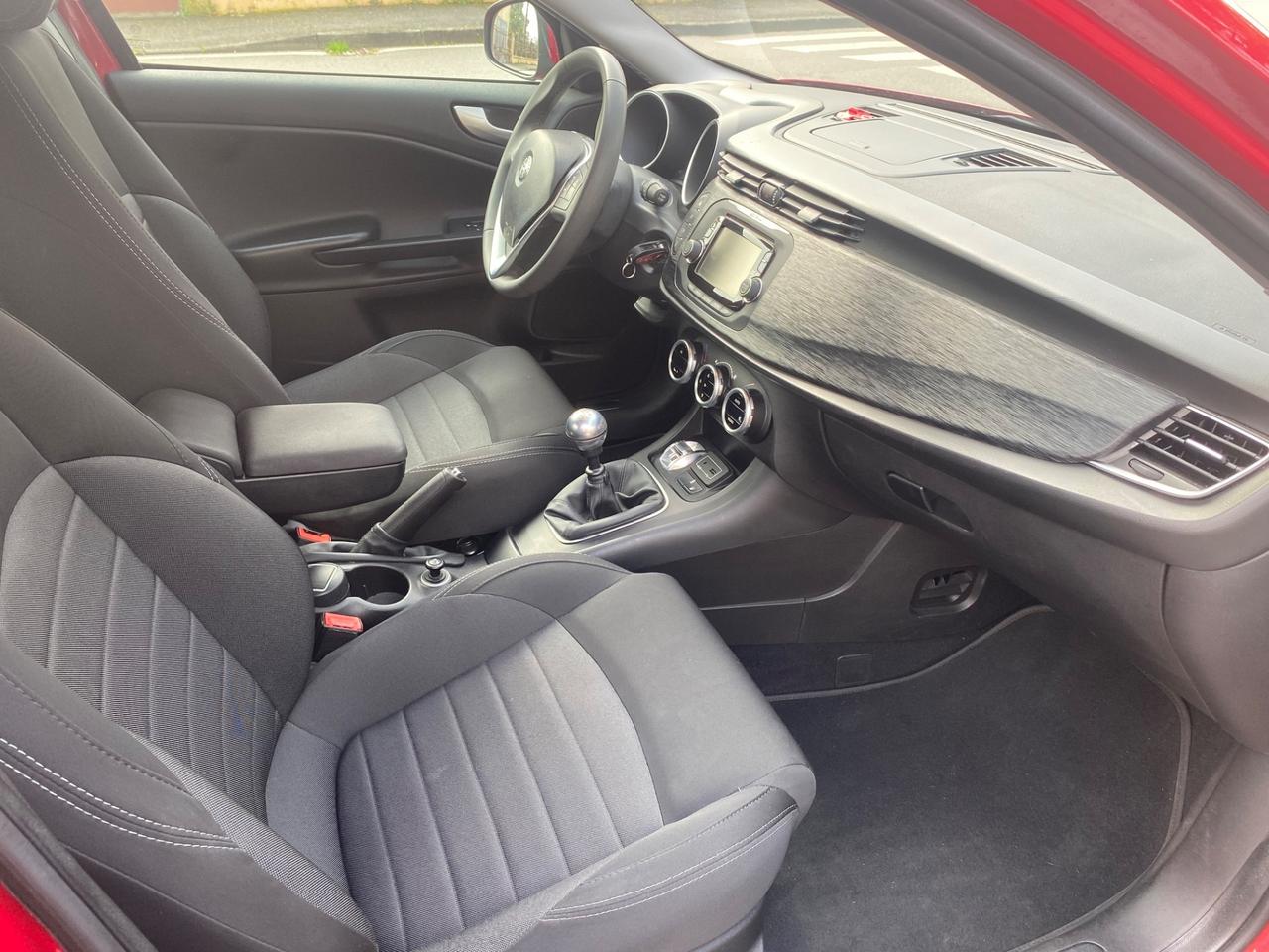 Alfa Romeo Giulietta 1.4 Turbo 120 CV GPL Super