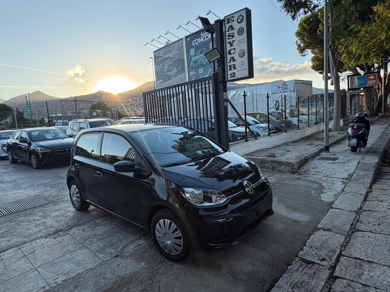 Volkswagen up! 1.0 5p. move
