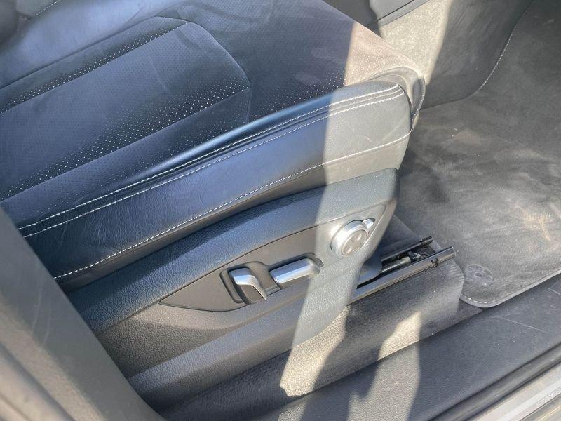 Audi Q7 3.0 TDI quattro tiptronic S- LINE