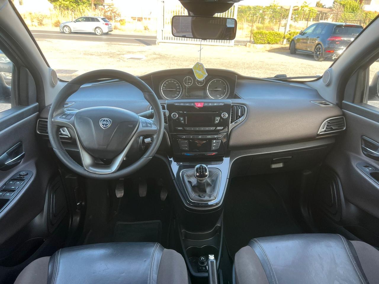 Lancia Ypsilon 1.3 MJT 16V 95 CV 5 porte S&S Gold