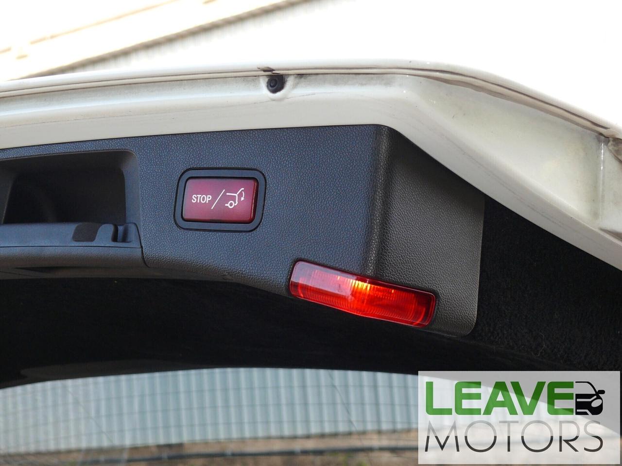 Mercedes-benz E 220 S.W. Premium (M1530)