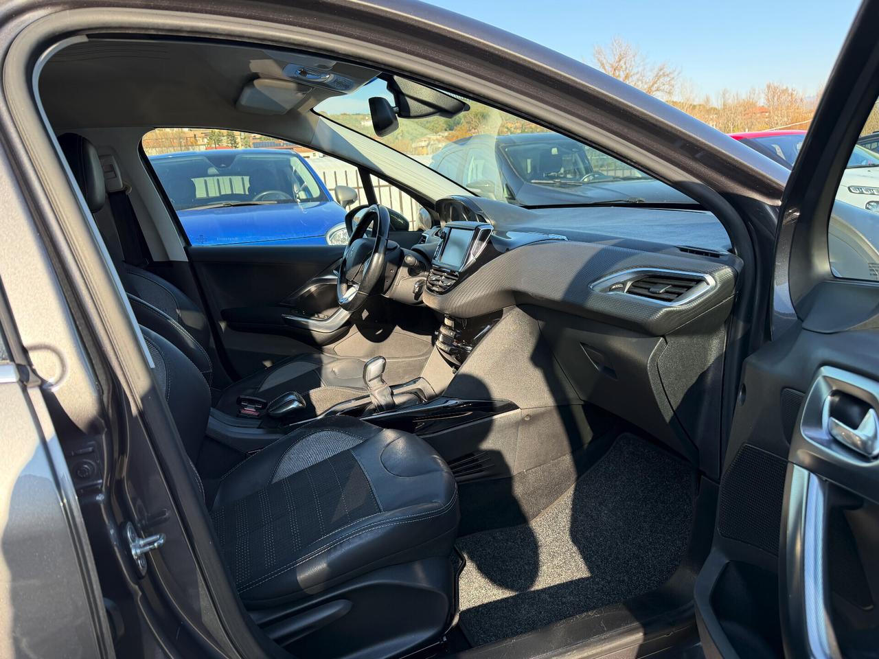 Peugeot 2008 BlueHDi 100 GT Line /2017