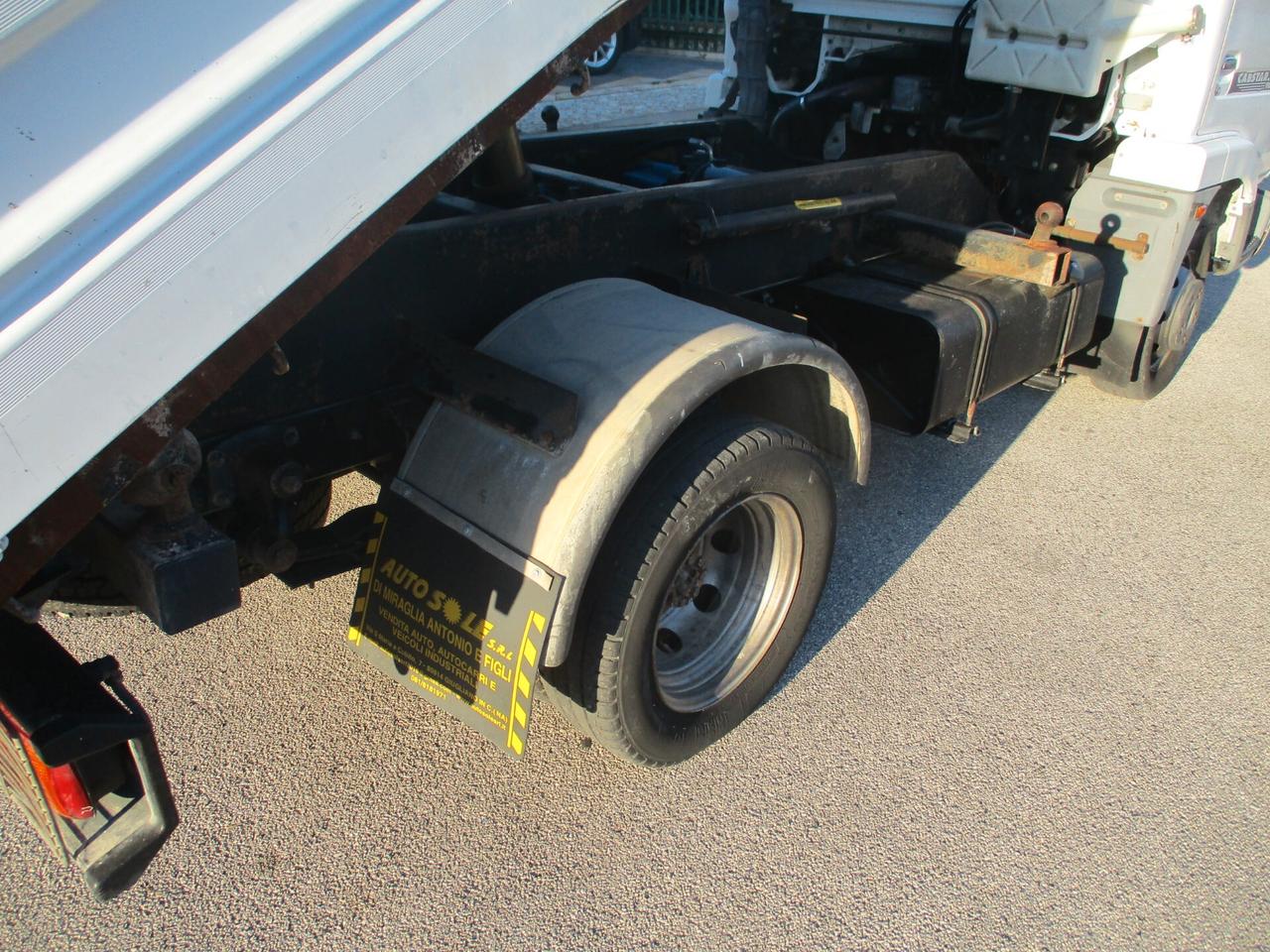 Nissan Cabstar 3000 110CV RIBALTABILE TRILATERALE