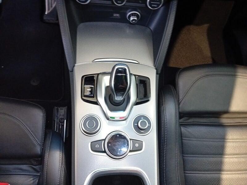 Alfa Romeo Stelvio 2.0 Turbo 280 CV AT8 Q4 Veloce