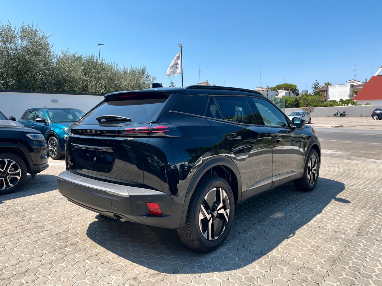 Peugeot 2008 PureTech 100 S&S Allure Km0