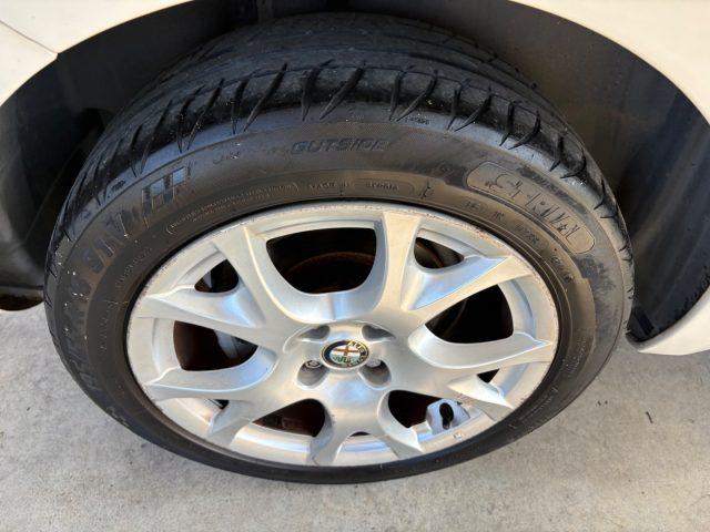 ALFA ROMEO MiTo 1.4 105 CV M.air S&S Distinctive OK NEOP EURO 5