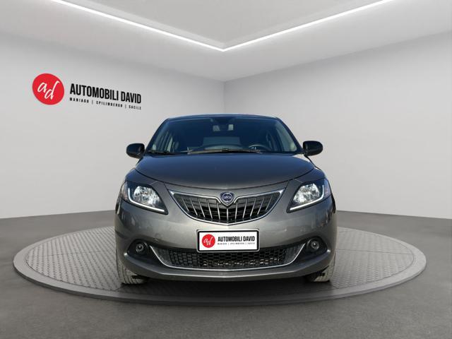 LANCIA Ypsilon 1.0 FireFly 5 porte S&S Hybrid Silver