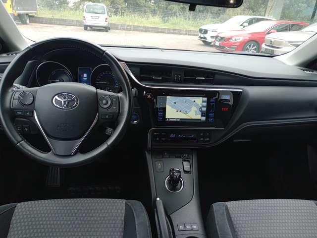 Toyota Auris 1.8h Black Edition cvt