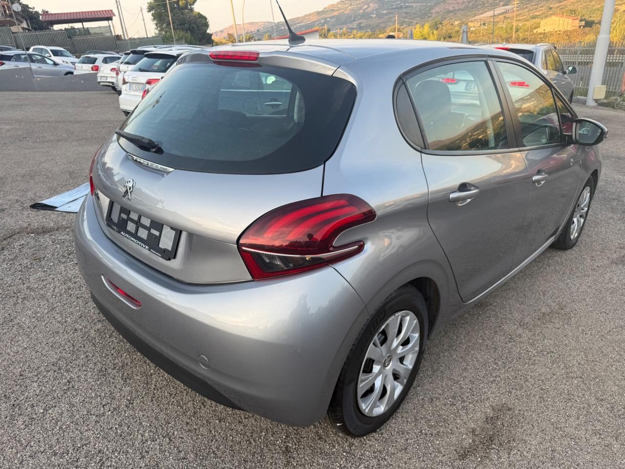 Peugeot 208 BlueHDi 100 S&S 5 porte Active
