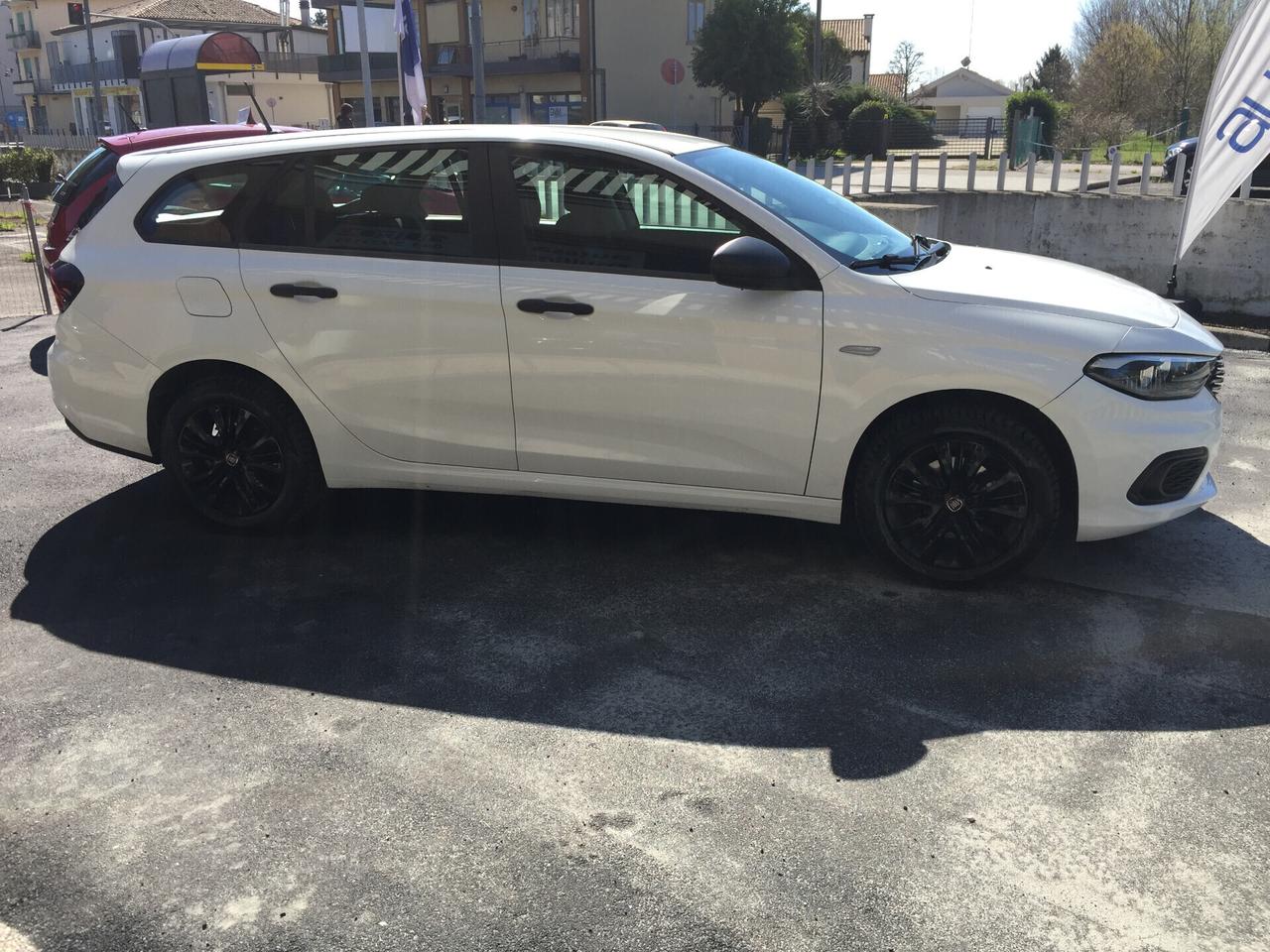 Fiat Tipo 1.3 Mjt S&S SW Street X NEOPATENTATI