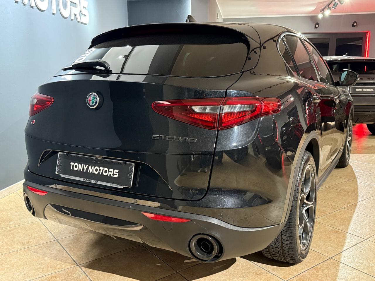 Alfa Romeo Stelvio 2.2 Turbodiesel 190 CV AT8 Q4 Sprint