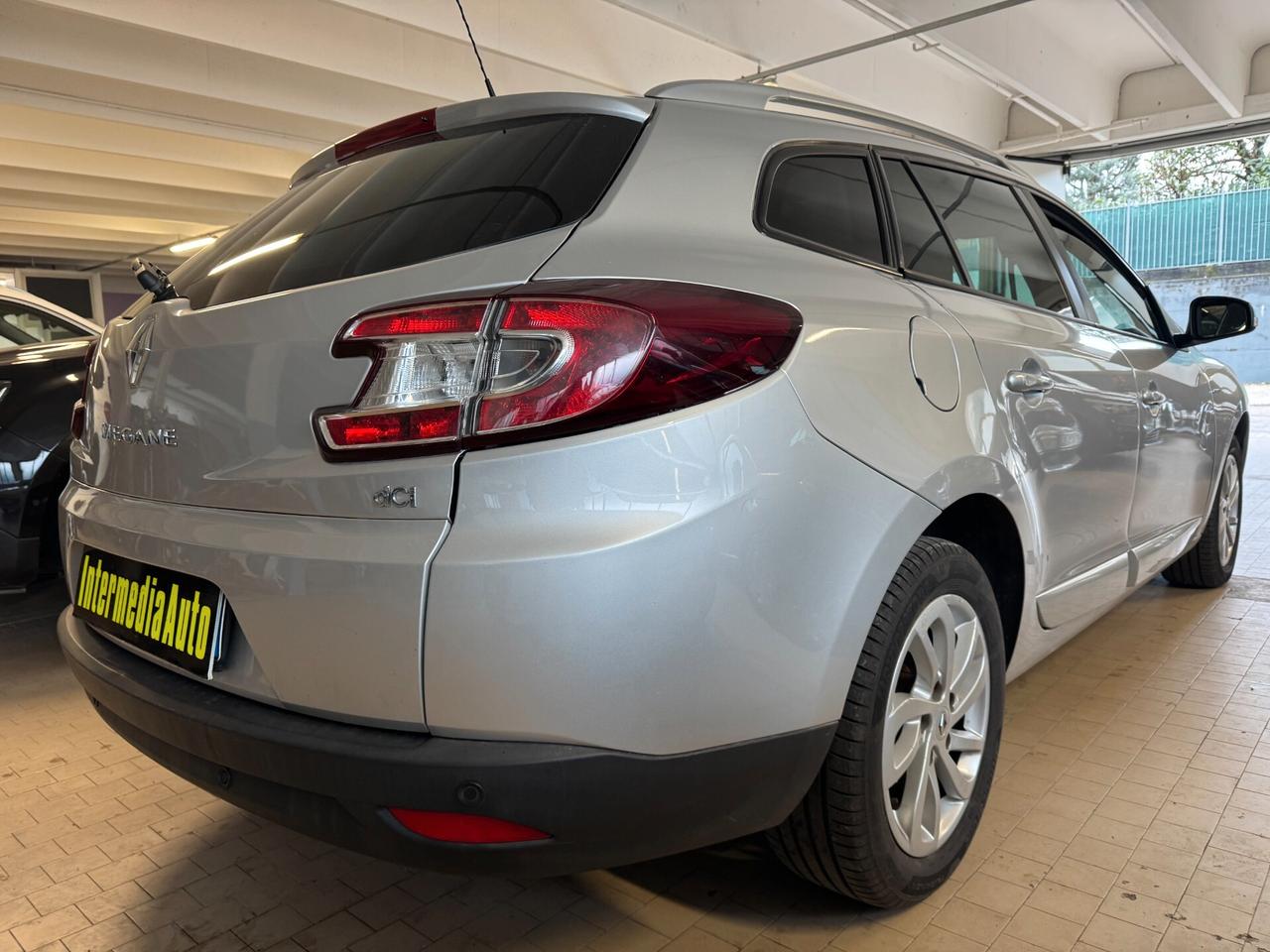 Renault Megane 1.5 dCi EURO 6B GOMME NUOVE / CINGHIA