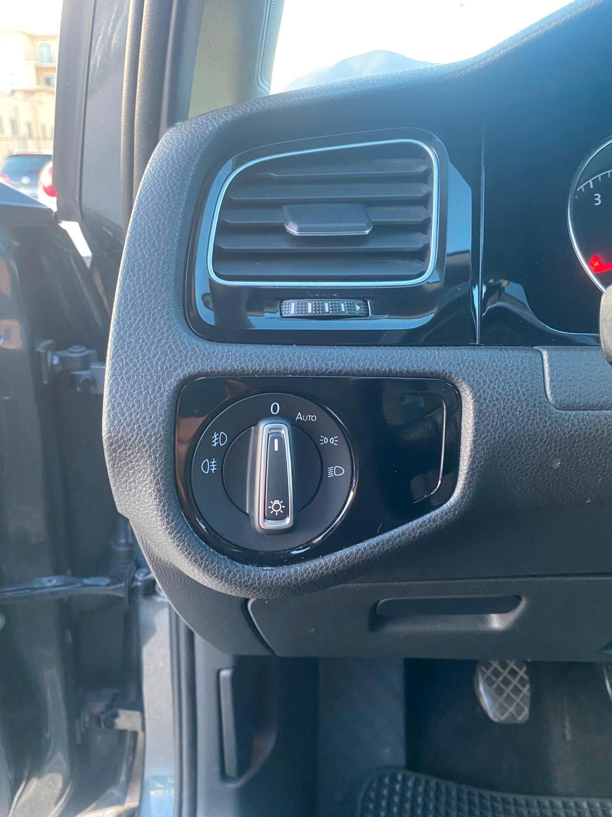 Volkswagen Golf 1.4 TGI 5p. Highline BlueMotion