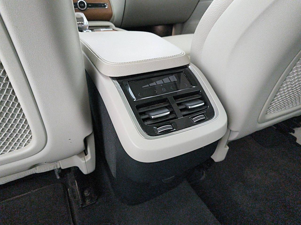 Volvo XC90 2.0 b5 Inscription awd