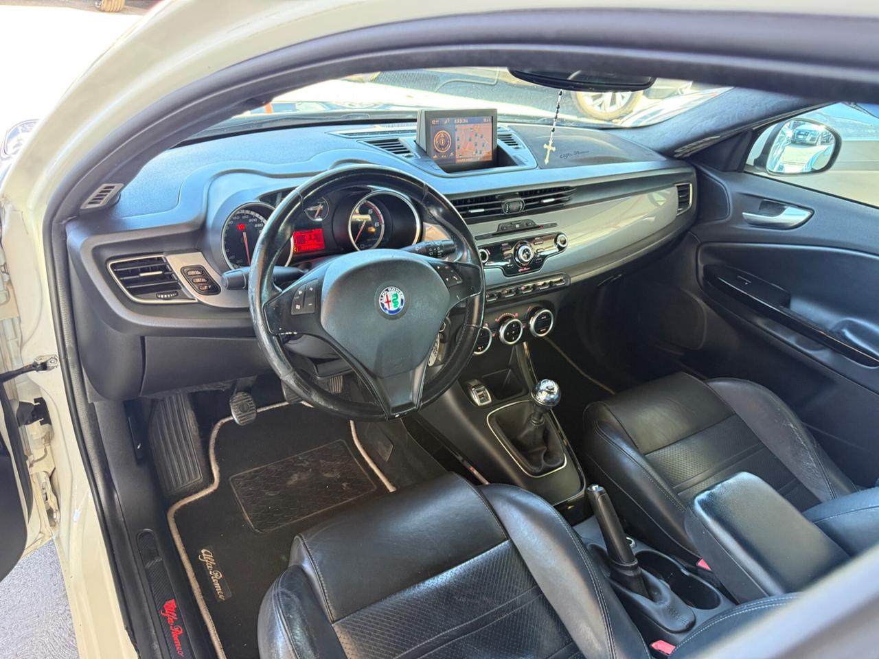 Giulietta 1.6 JTDm 105 CV Exclusive-pelle-Navi-perfetta