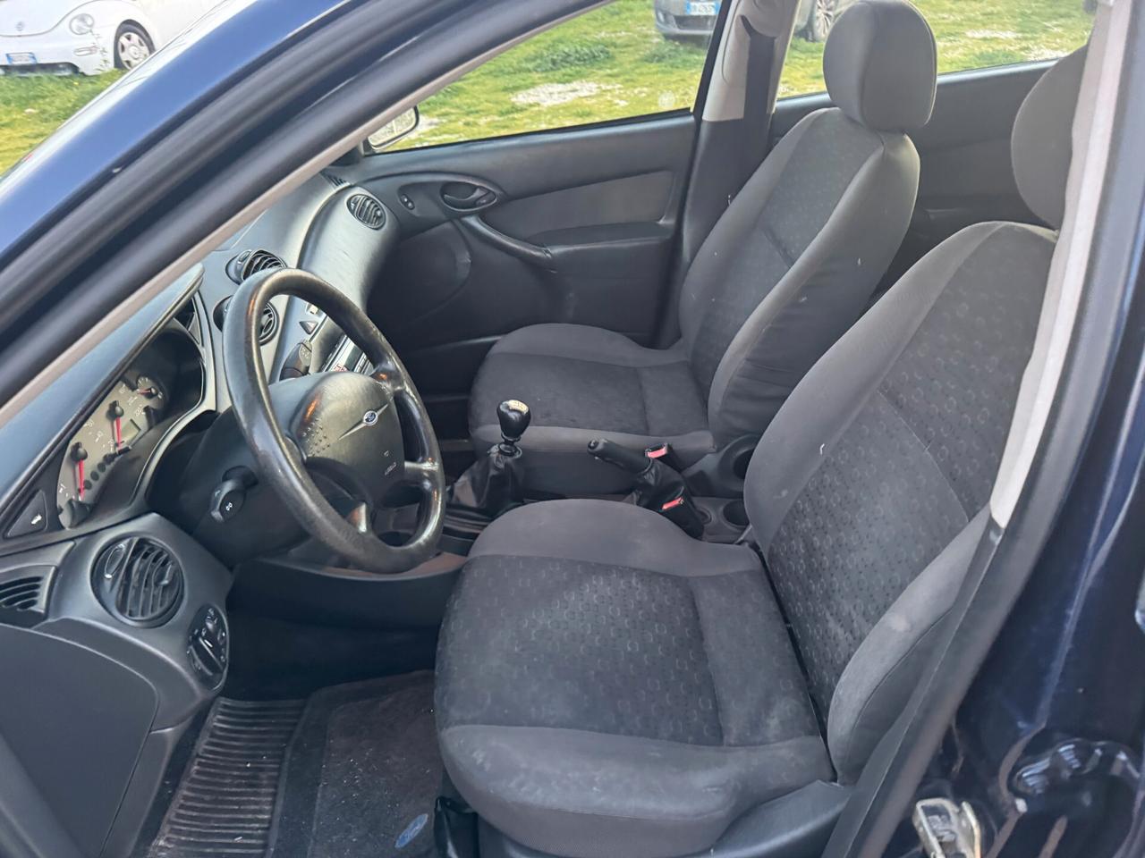 Ford Focus 1.8 TDDi cat 5p. Ambiente