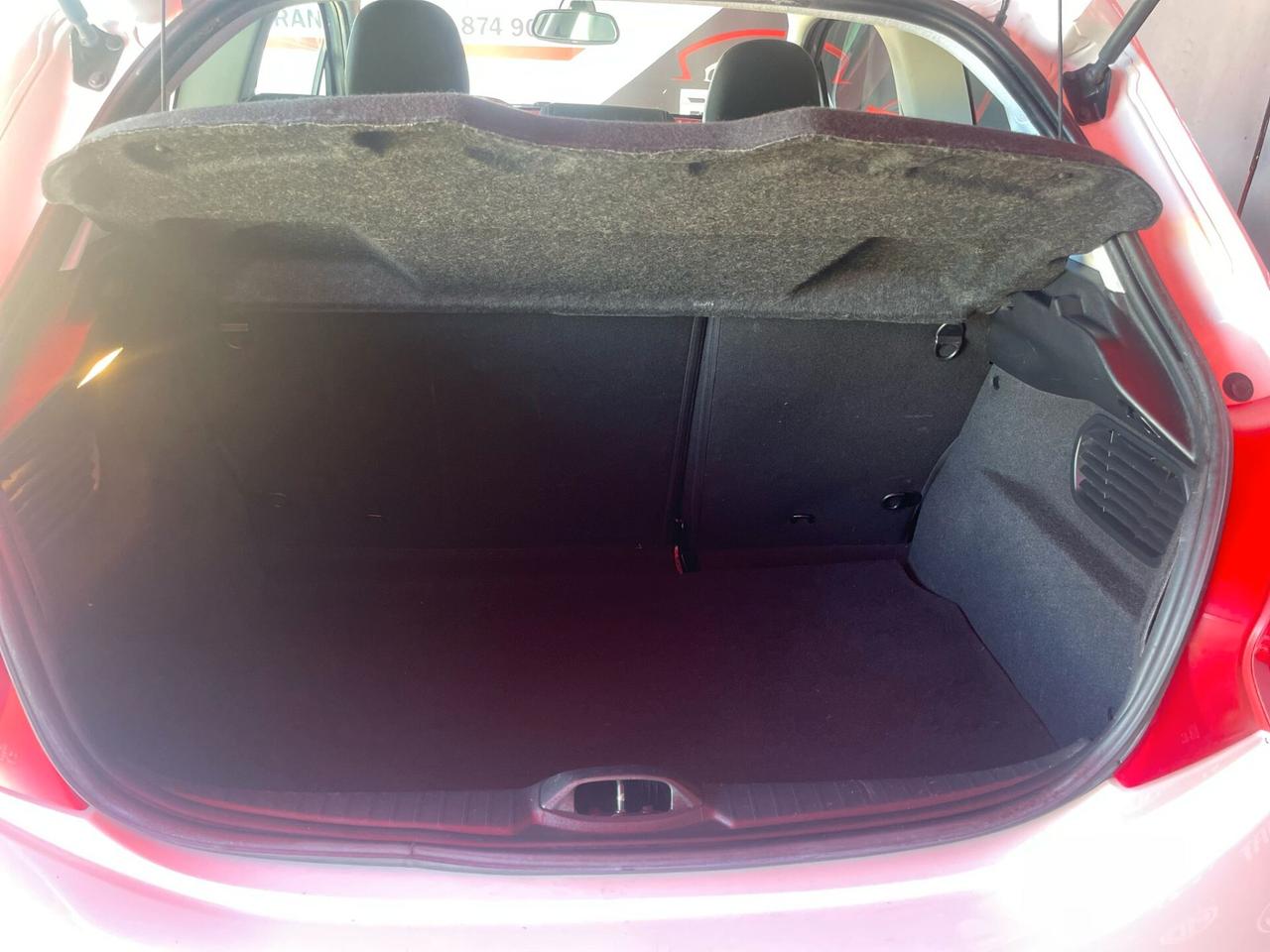 Peugeot 208 1.6 e-HDi 92 CV Stop&Start 3 porte Allure