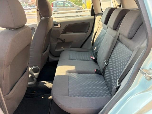 Ford Fiesta 1.4 16V 5p. NEOPATENTATI
