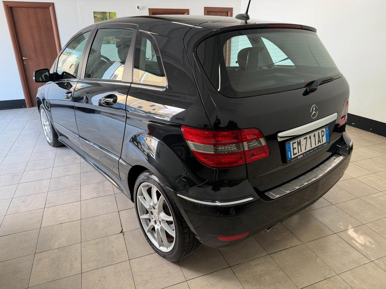 Mercedes-benz B 160 BlueEFFICIENCY Premium