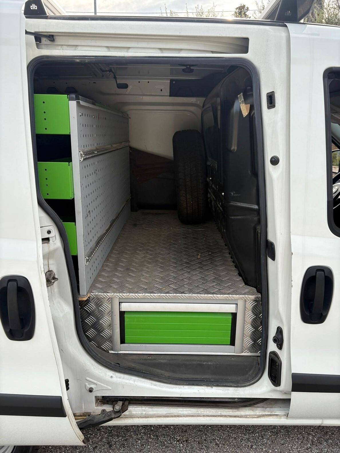 FIAT Doblò 1.4Turbo Bus. 120 All. Profess. 10.2020