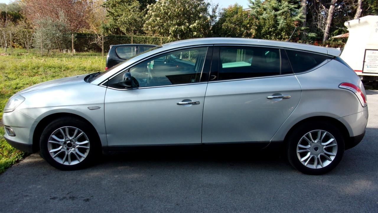 Lancia Delta 1.6 MJT DPF Gold