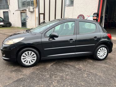 Peugeot 207 1.4 8V 75CV 5p. ONE Line