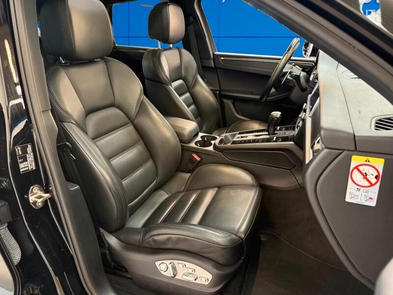 PORSCHE Macan 1ªs. '13-'25 Macan 2.0