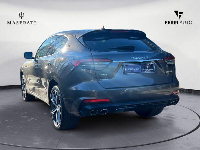 MASERATI Levante 3.0 4WD 430CV Gransport