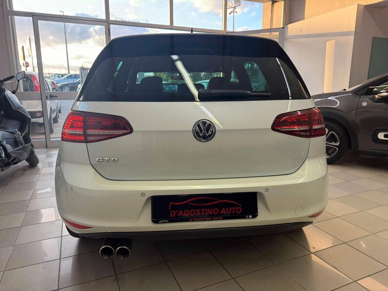 Volkswagen Golf GTD 2.0 TDI DSG 5p.