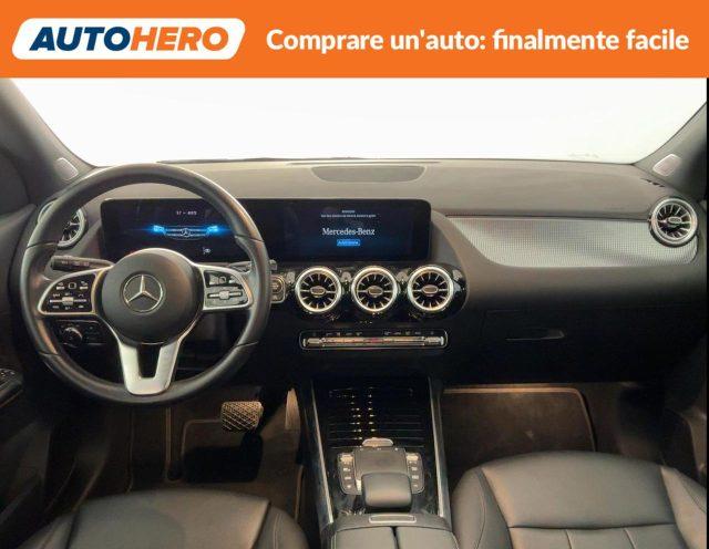 MERCEDES-BENZ GLA 200 d Automatic 4Matic Sport
