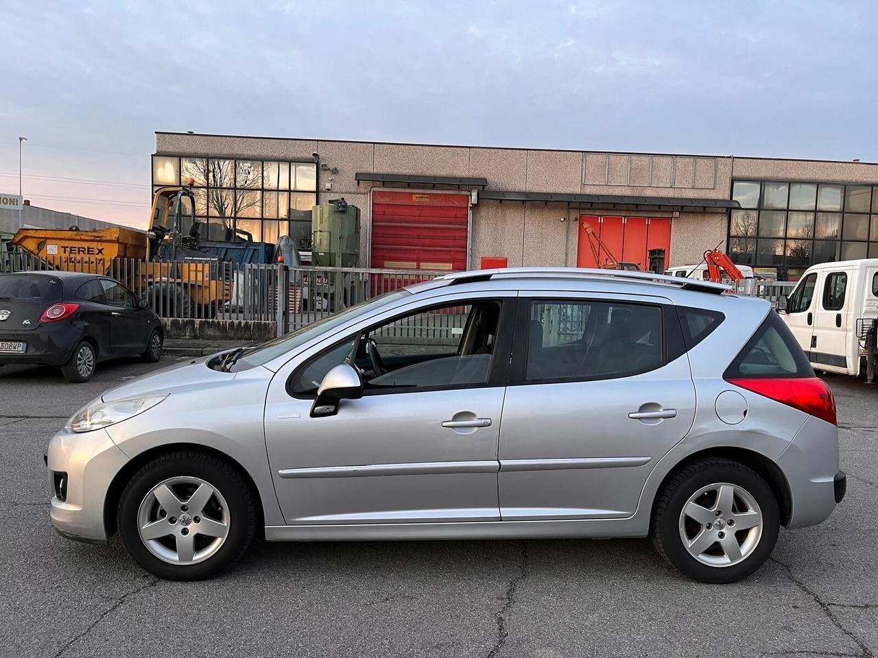 Peugeot 207 1.4 8V 75CV SW X Line