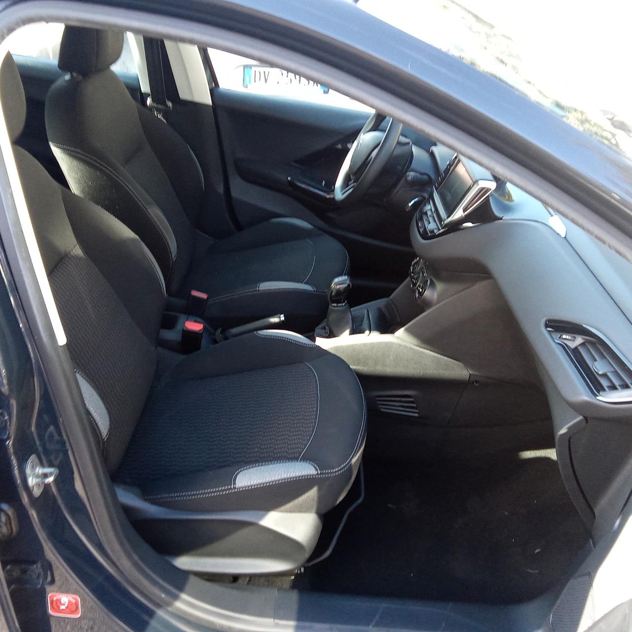 Peugeot 208 BlueHDi 75 5 porte Allure