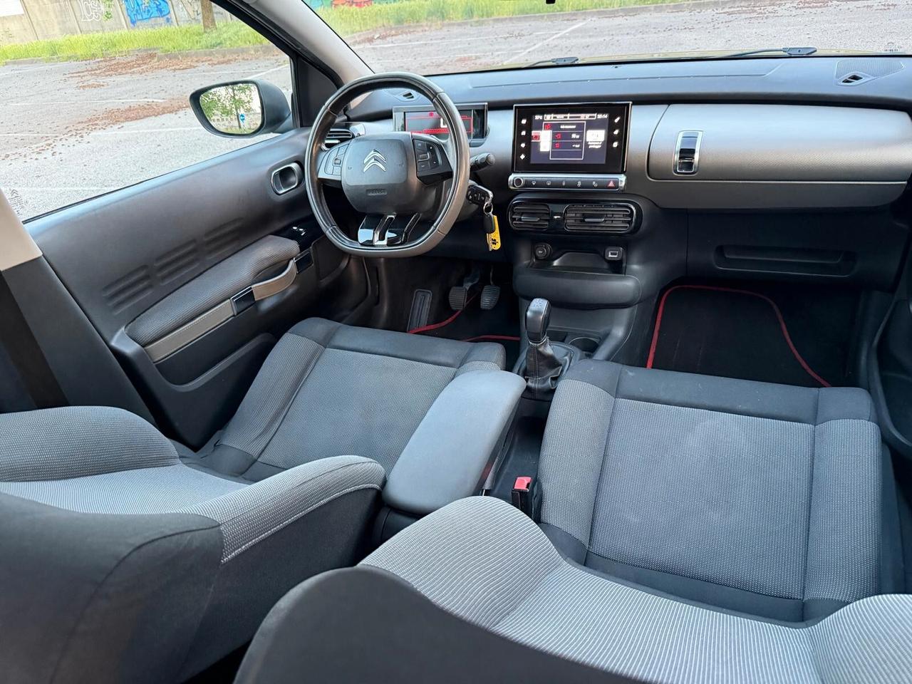Citroen C4 Cactus PureTech 82 Shine