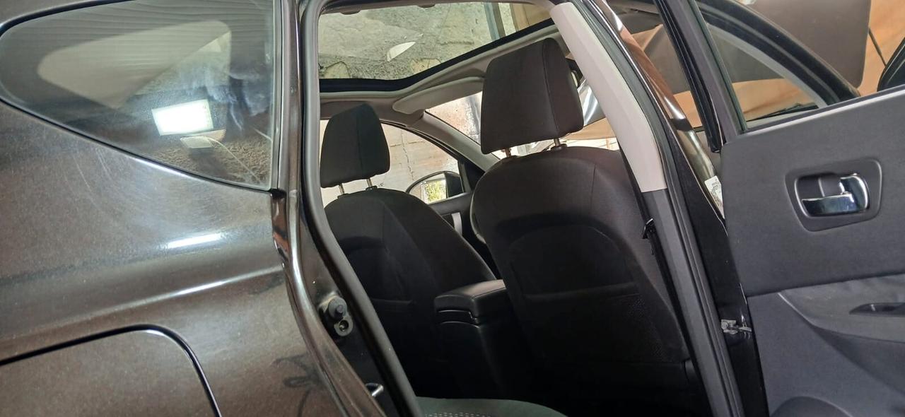 Nissan Qashqai 1.5 dCi Visia - 2008