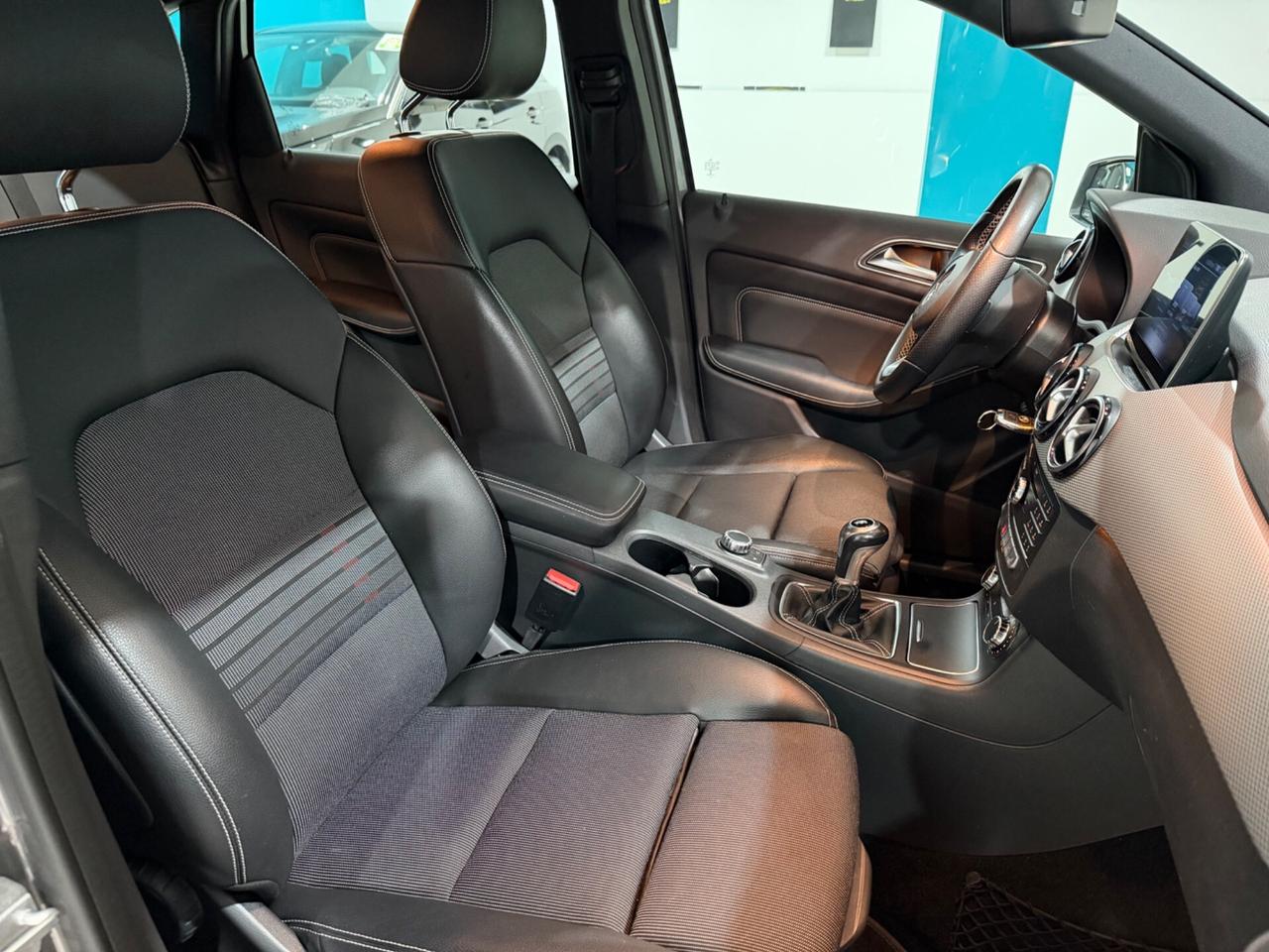 MERCEDES CLASSE B 2016 SPORT *PARI AL NUOVO