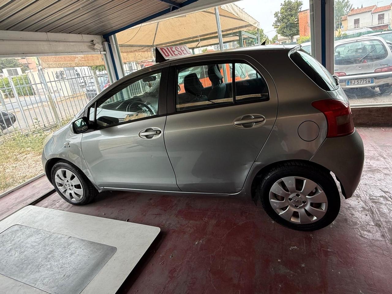 Toyota Yaris 1.4 D-4D 5 porte