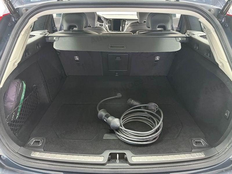 Volvo V60 V60 T6 PLUG IN PHEV AWD AUT INSCRIPTION